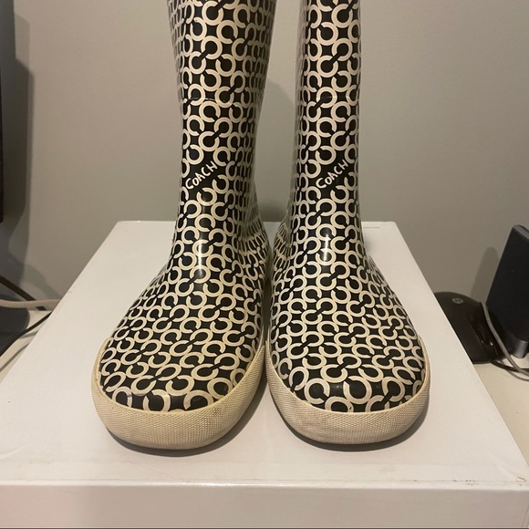 Úrsula Coach Rainboots - Picture 3 of 8